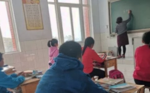 校長(zhǎng)寫給老師和學(xué)生的新學(xué)期寄語(yǔ)